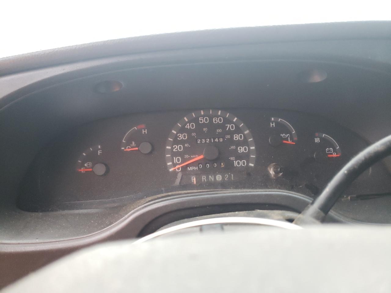 صورة رقم 8 من المزاد - 2003 FORD ECONOLINE مع VIN 1FTRE14W53HB07659