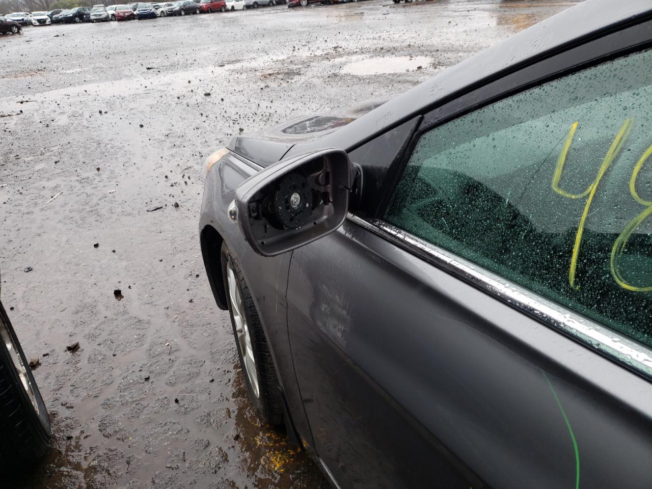 Photo 9 from auction – 2011 HYUNDAI SONATA SE with VIN 5NPEC4AC4BH274773