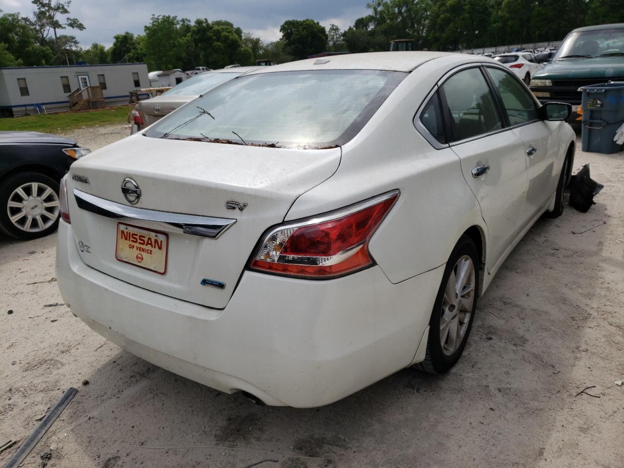 Photo 4 from auction – 2013 NISSAN ALTIMA 2.5 with VIN 1N4AL3AP2DC139422