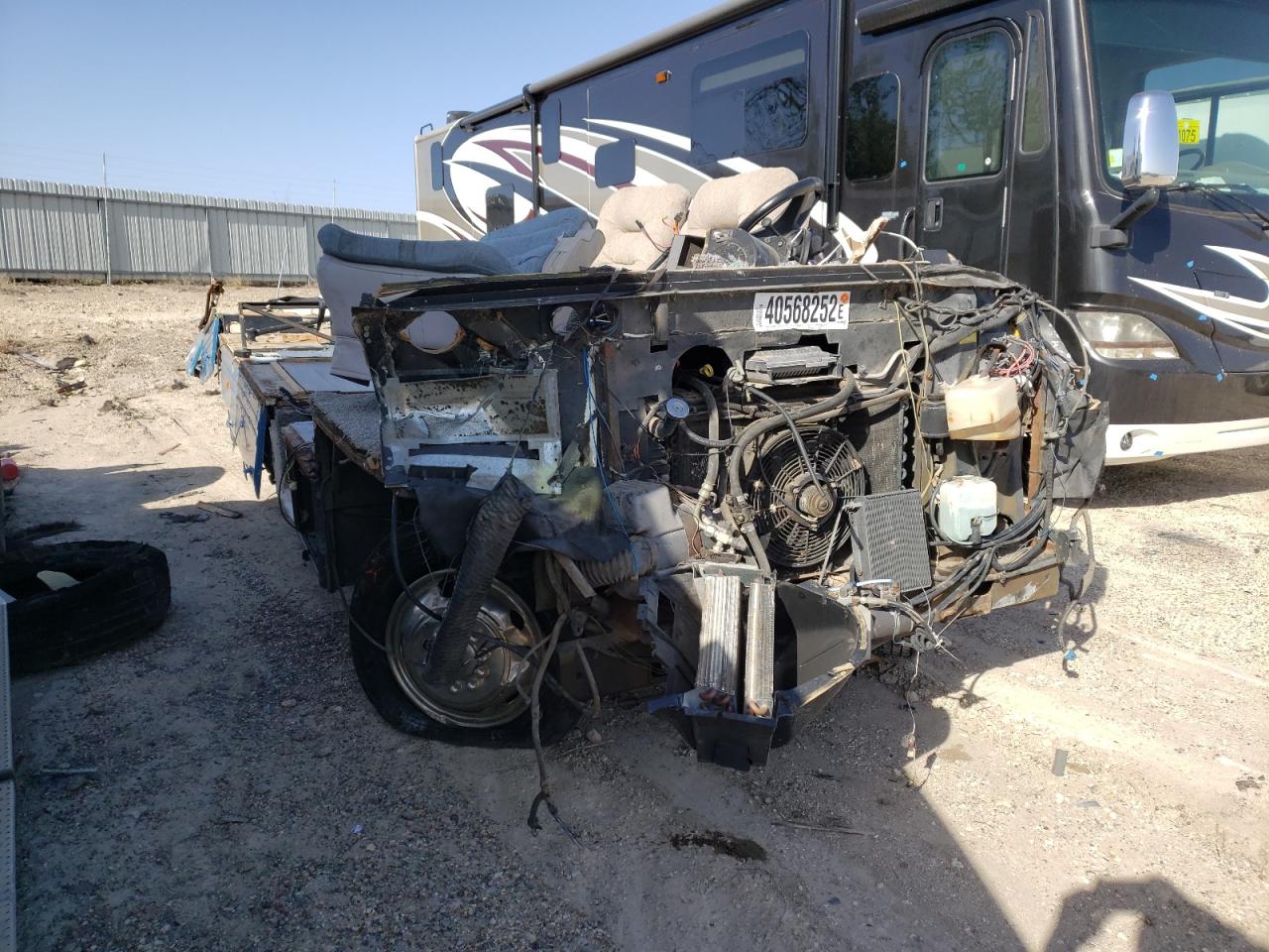NATI SEA BREEZE 1997 with VIN 1GBLP37J2V3301484 - Photo from auction