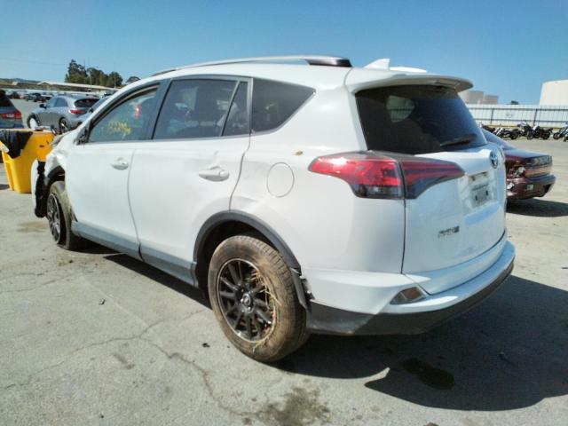 Photo 3 from auction – 2016 TOYOTA RAV4 LE with VIN JTMZFREV5GJ078177