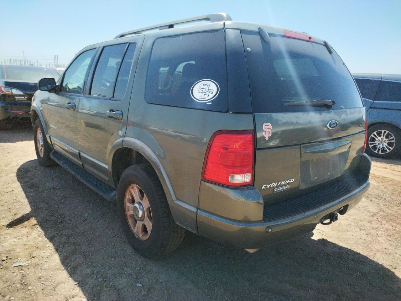 Photo 3 from auction – 2002 FORD EXPLORER L with VIN 1FMZU65E12ZB26168