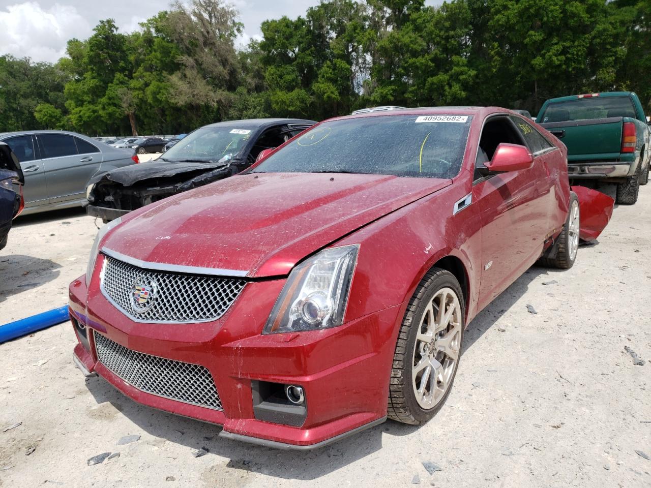 Photo 2 from auction – 2012 CADILLAC CTS-V with VIN 1G6DV1EP1C0122937