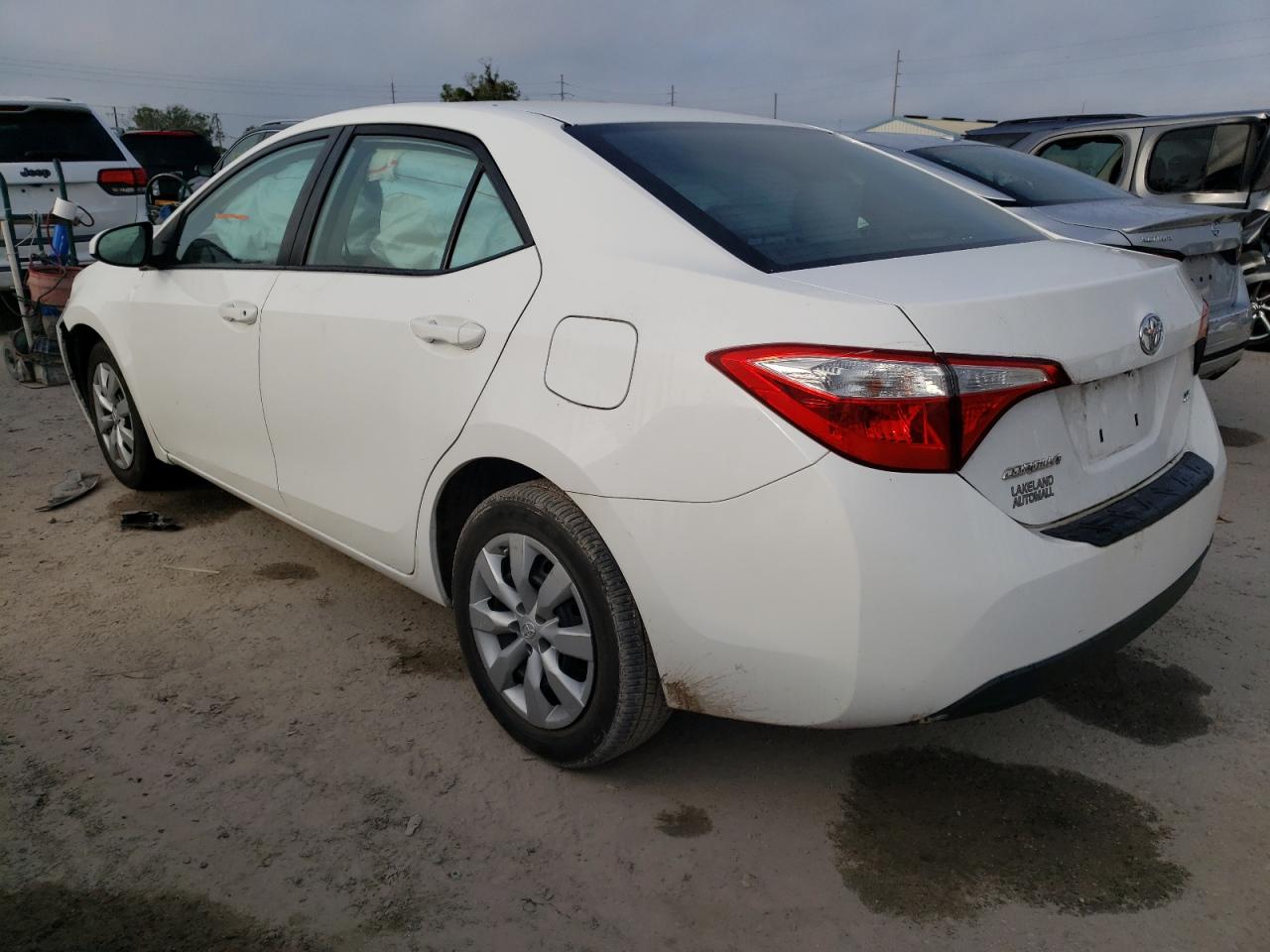 Photo 3 from auction – 2015 TOYOTA COROLLA L with VIN 2T1BURHE2FC272632