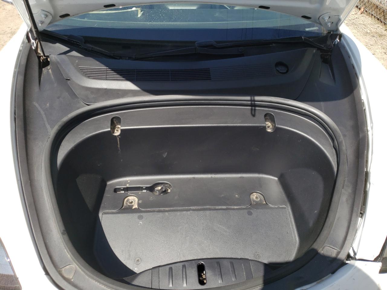 Photo 7 from auction – 2020 TESLA MODEL 3 with VIN 5YJ3E1EA6LF613090