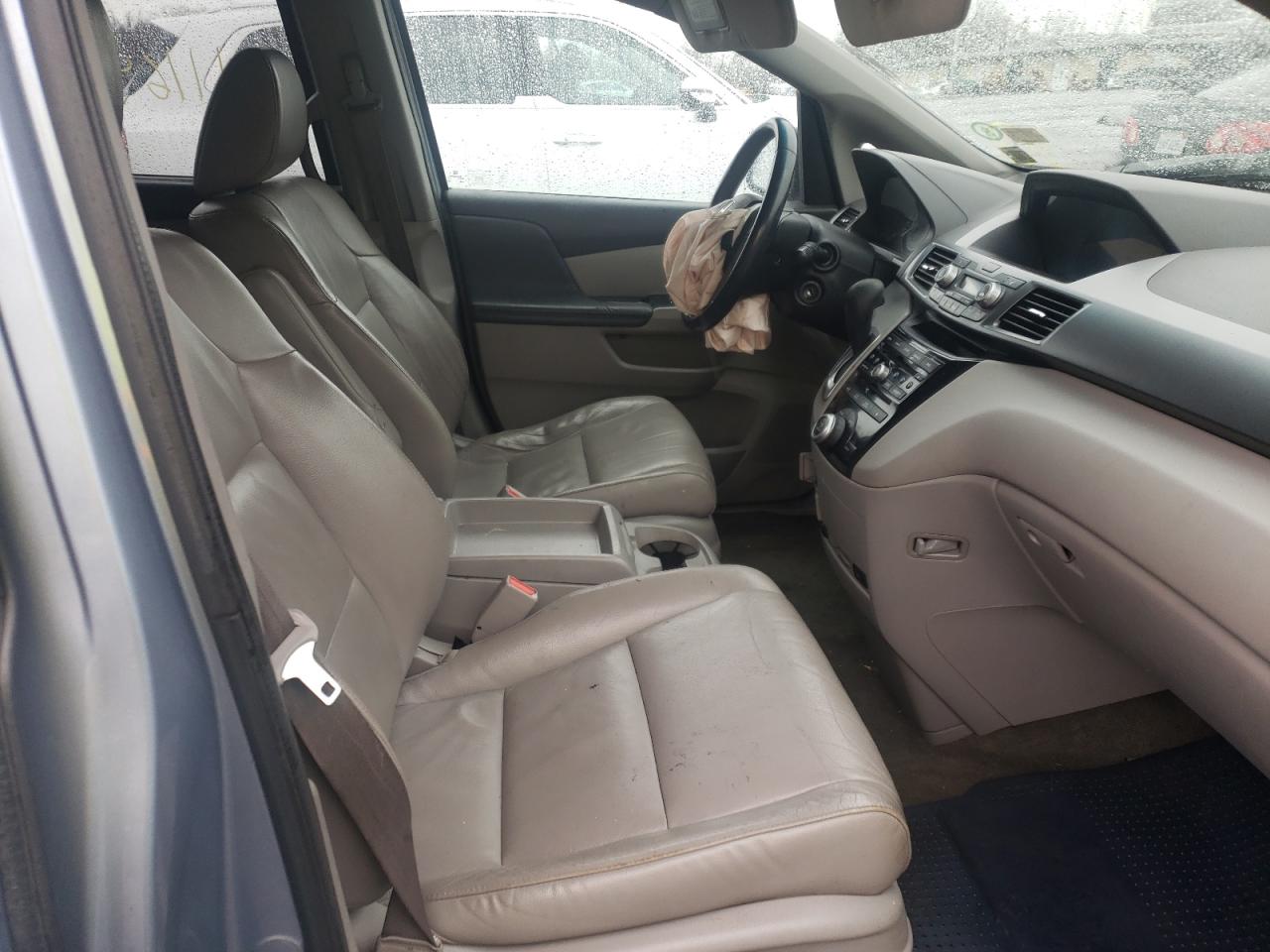 Photo 5 from auction – 2012 HONDA ODYSSEY EX with VIN 5FNRL5H60CB082838