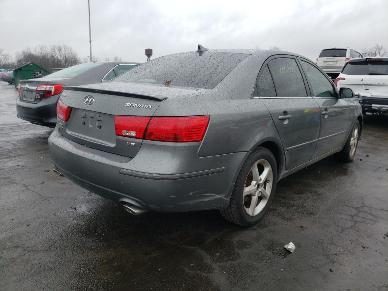 Photo 4 from auction – 2009 HYUNDAI SONATA SE with VIN 5NPEU46FX9H457072