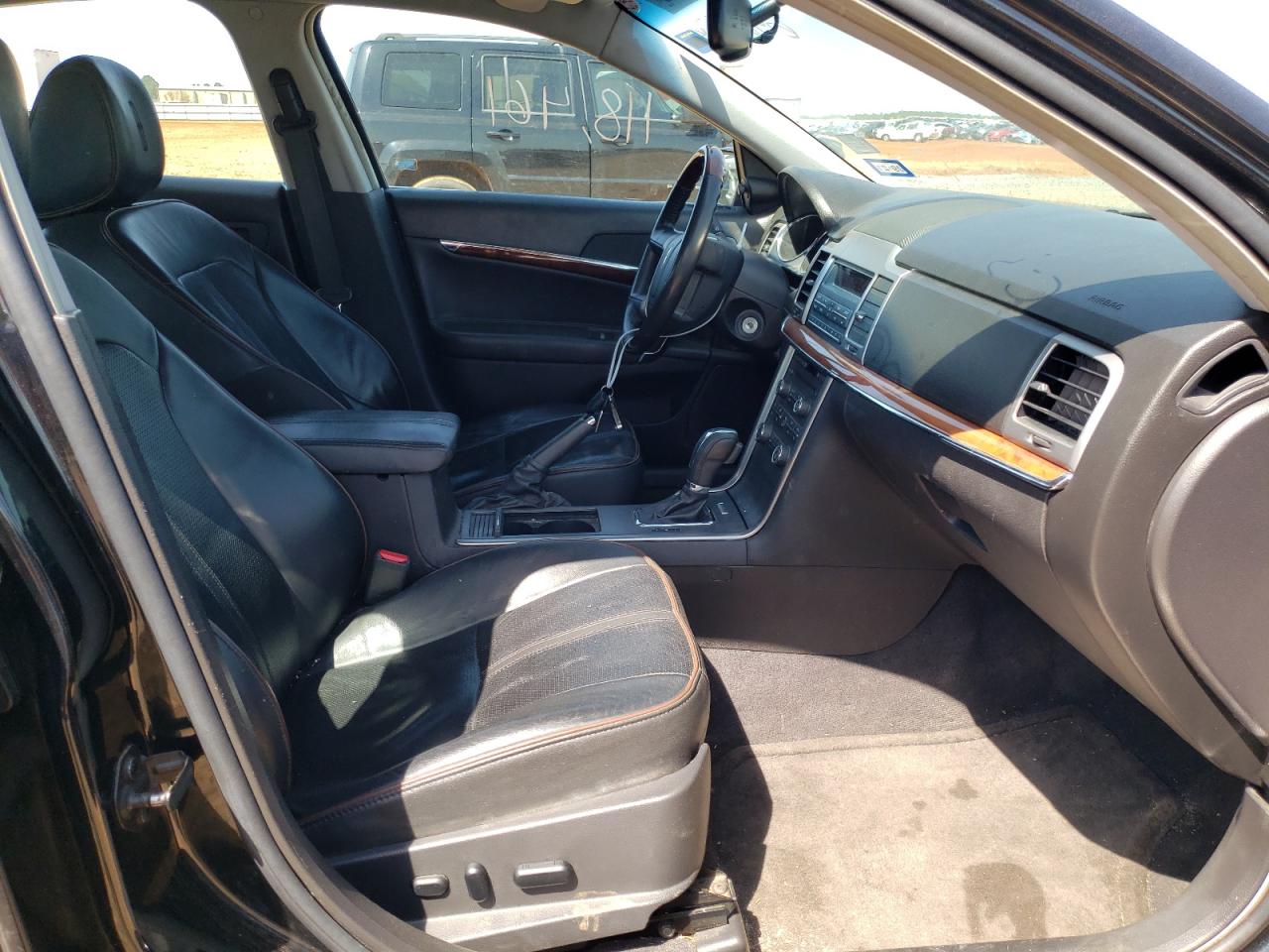 Photo 5 from auction – 2010 LINCOLN MKZ with VIN 3LNHL2GC0AR646528