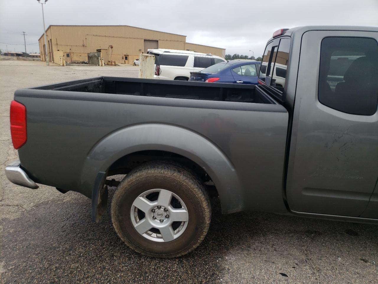 Photo 9 from auction – 2007 NISSAN FRONTIER K with VIN 1N6AD06W57C420847