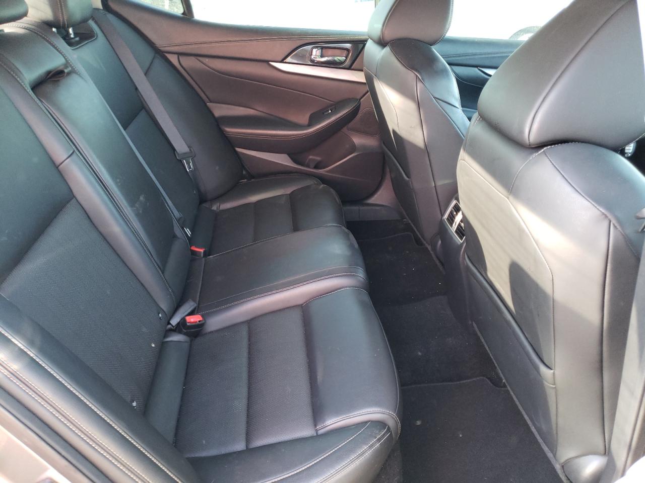 Photo 6 from auction – 2017 NISSAN MAXIMA 3.5 with VIN 1N4AA6AP3HC419735