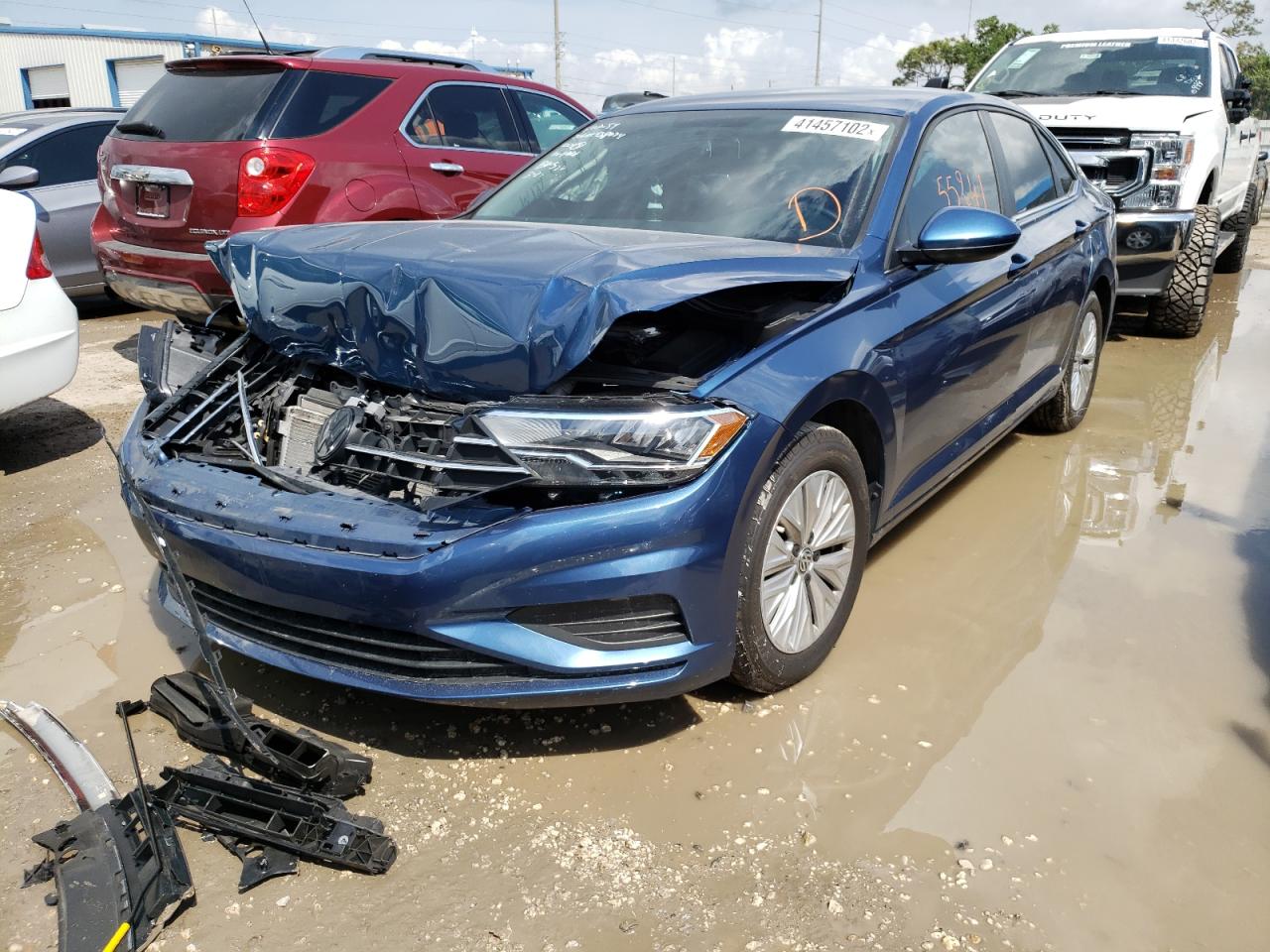 Photo 2 from auction – 2019 VOLKSWAGEN JETTA S with VIN 3VWCB7BU4KM163893