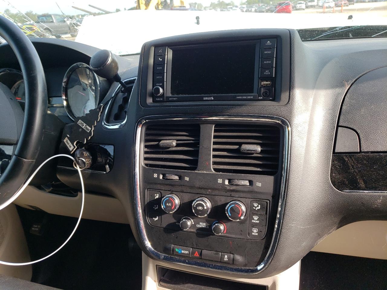 Photo 9 from auction – 2019 DODGE GRAND CARA with VIN 2C4RDGCG5KR659164