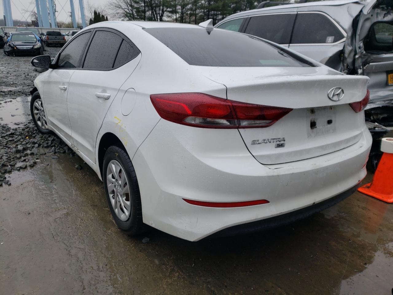 Photo 3 from auction – 2017 HYUNDAI ELANTRA SE with VIN 5NPD74LF6HH165070