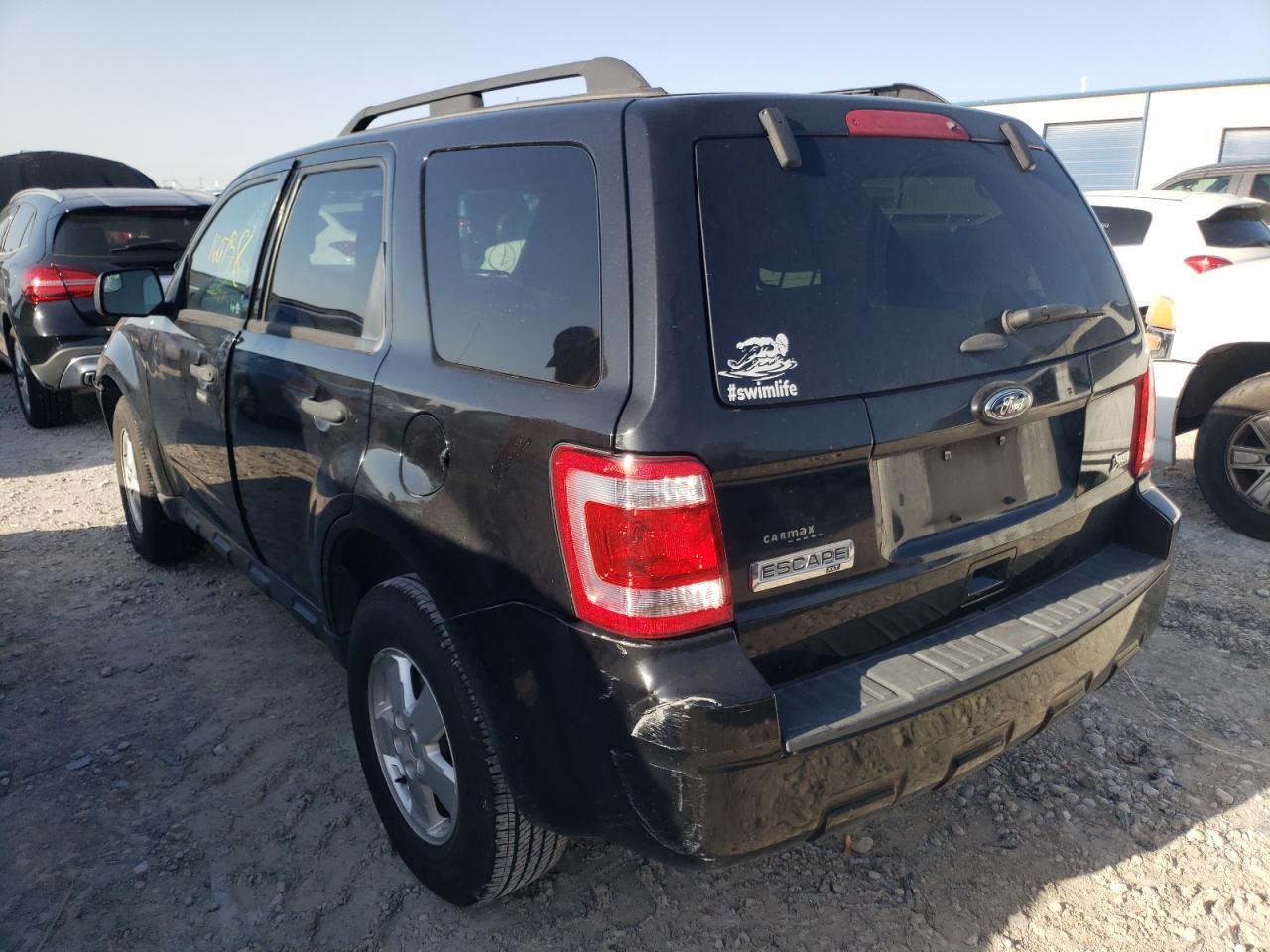 Photo 3 from auction – 2011 FORD ESCAPE XLT with VIN 1FMCU0DG3BKB78125