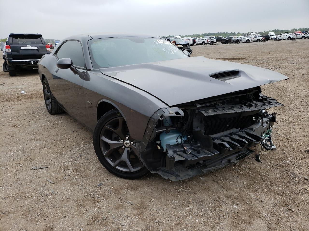 DODGE CHALLENGER 2019 with VIN 2C3CDZBT9KH756491 - Photo from auction