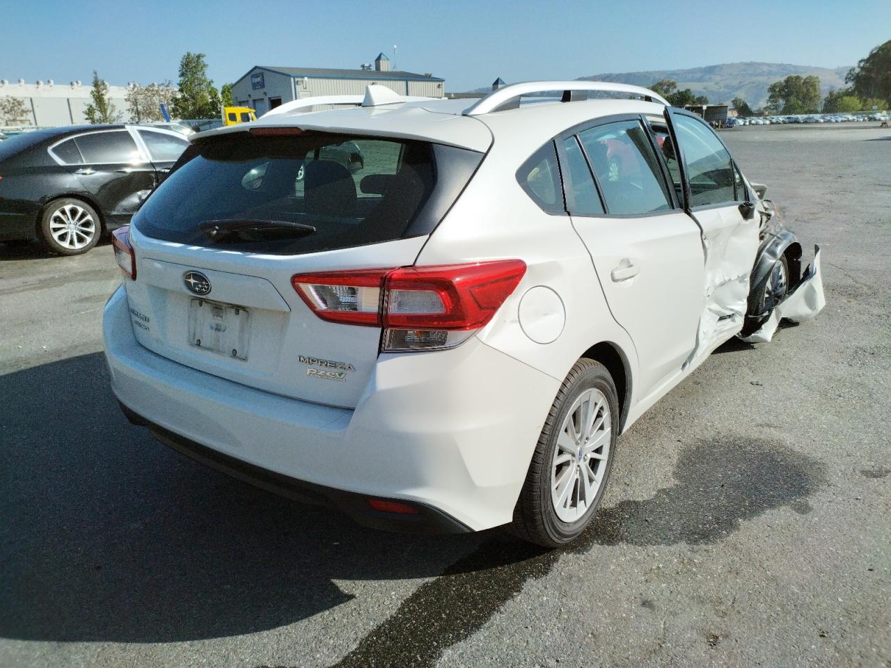 Photo 4 from auction – 2017 SUBARU IMPREZA PR with VIN 4S3GTAB61H3715733