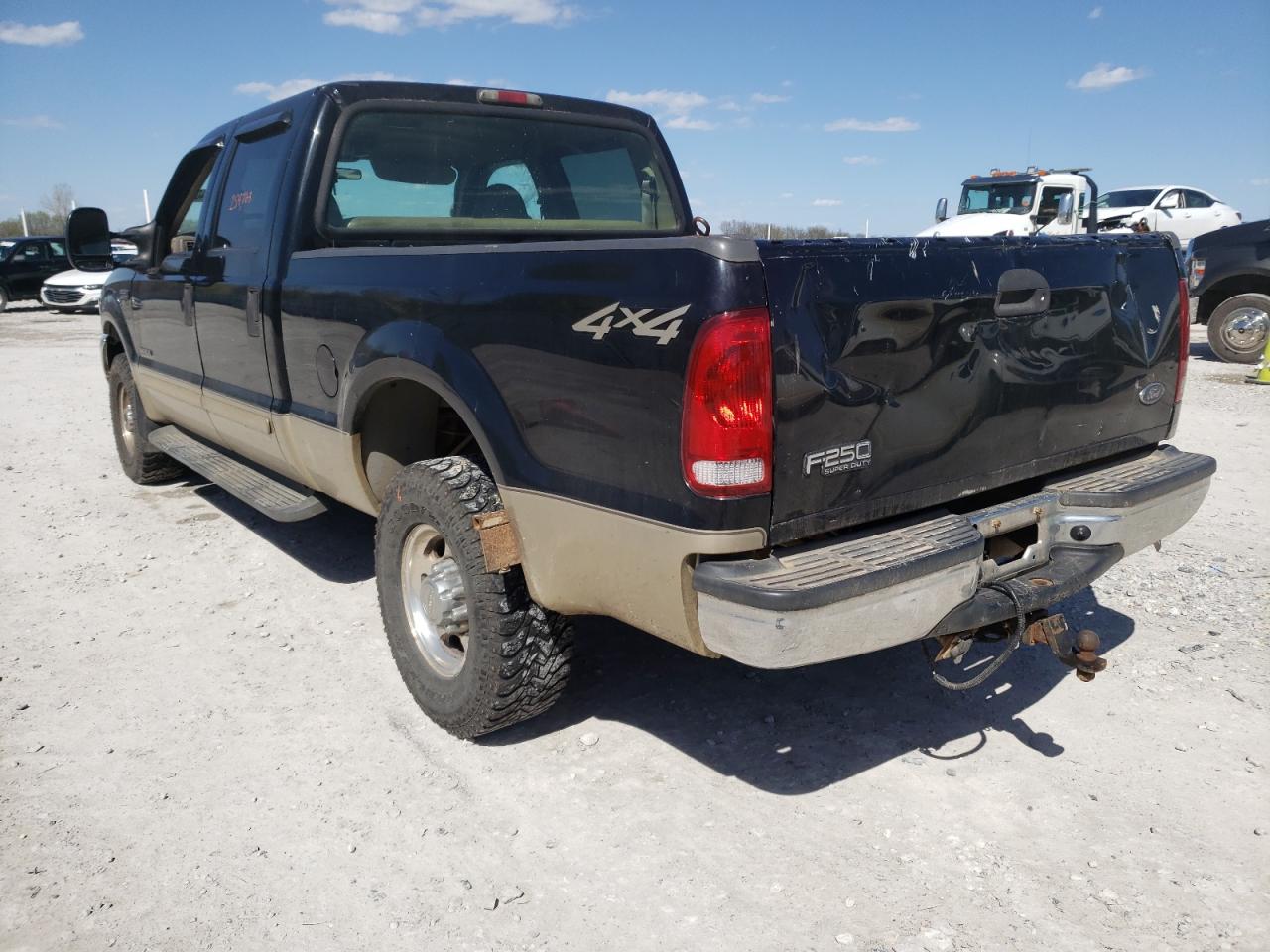 Photo 3 from auction – 2001 FORD F250 SUPER with VIN 1FTNW21F51EB25115