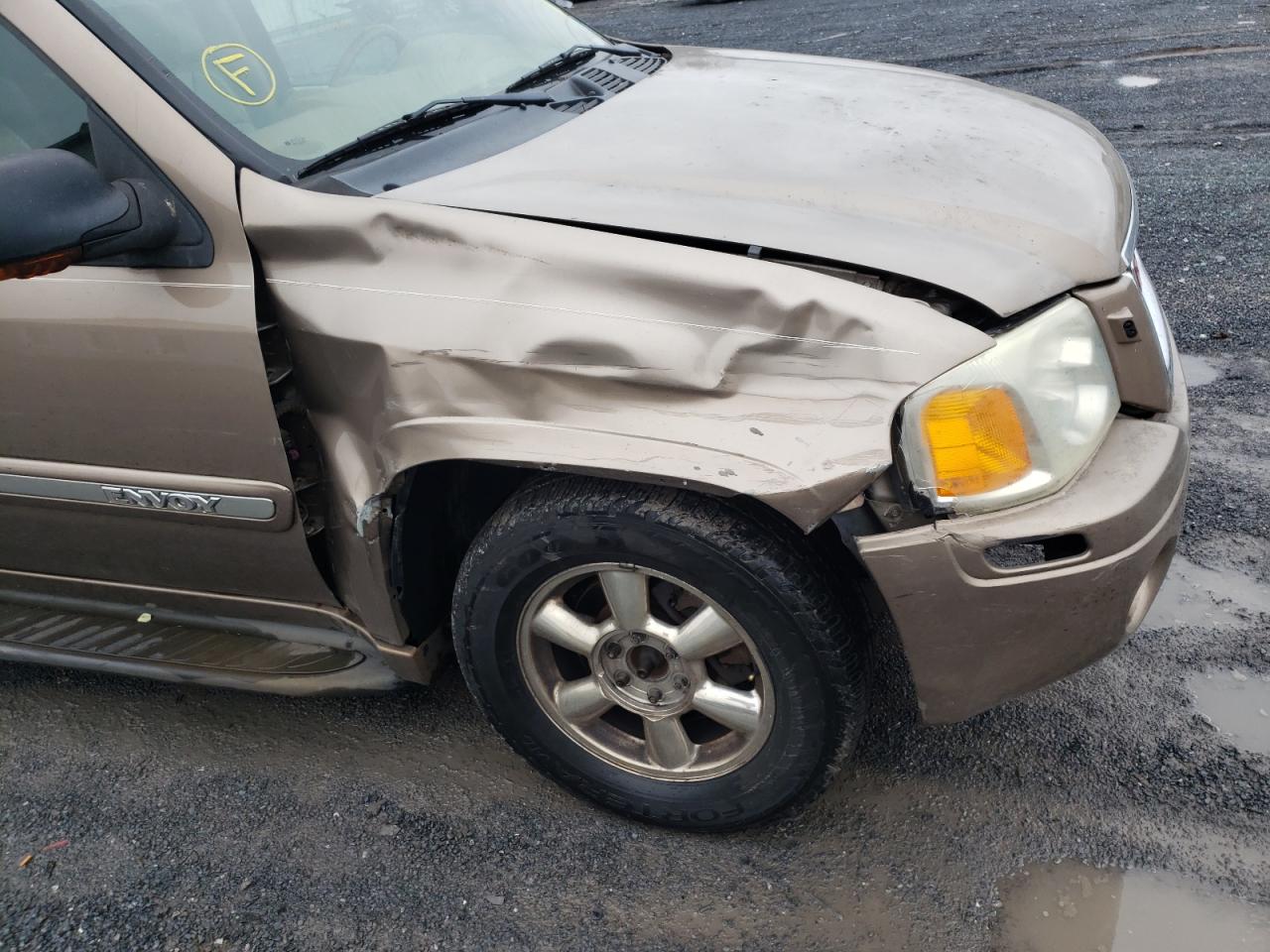 Photo 9 from auction – 2002 GMC ENVOY XL with VIN 1GKET16S626134401