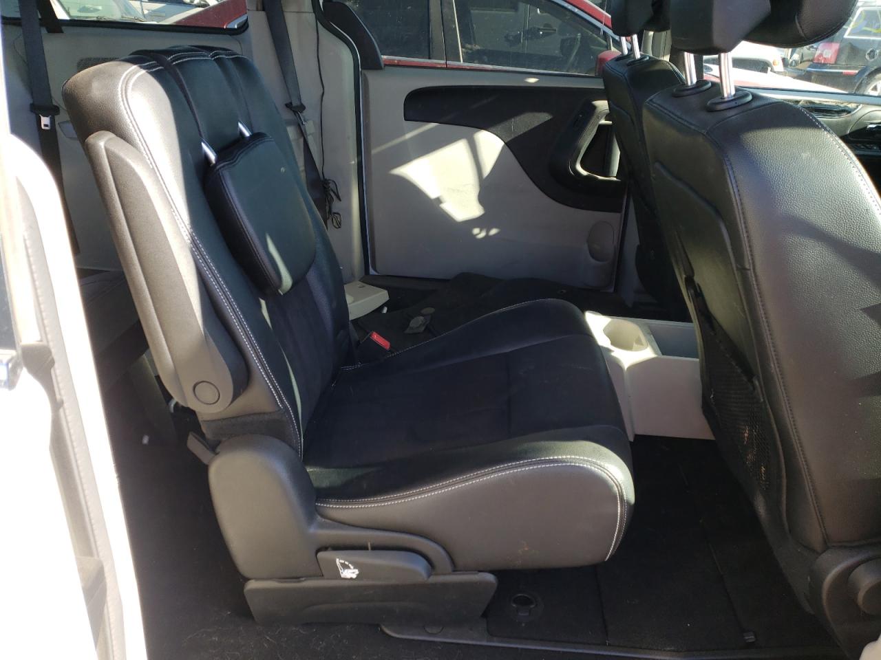 Photo 6 from auction – 2019 DODGE GRAND CARA with VIN 2C4RDGCG2KR776586