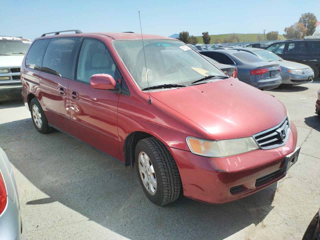 HONDA ODYSSEY EX 2002 with VIN 2HKRL18662H552945 - Photo from auction