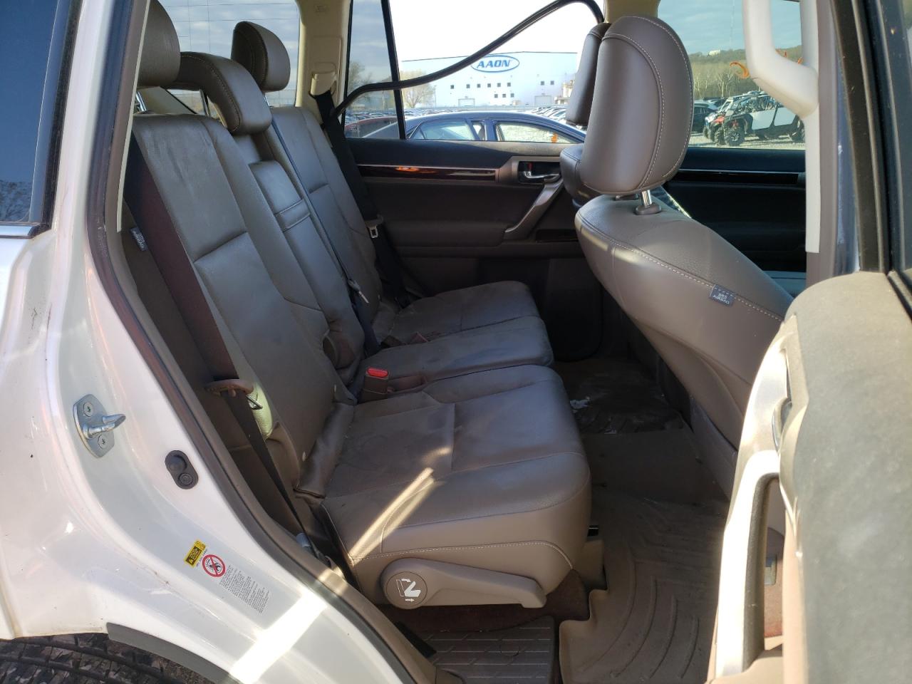 Photo 6 from auction – 2014 LEXUS GX 460 with VIN JTJBM7FX6E5069681