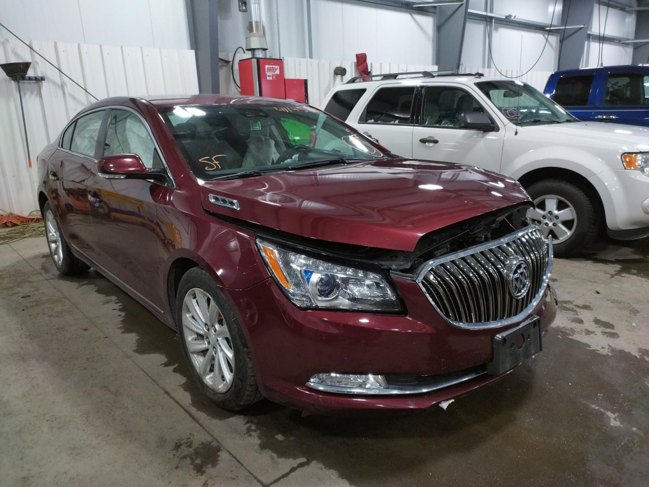 BUICK LACROSSE 2015 with VIN 1G4GB5G33FF122133 - Photo from auction