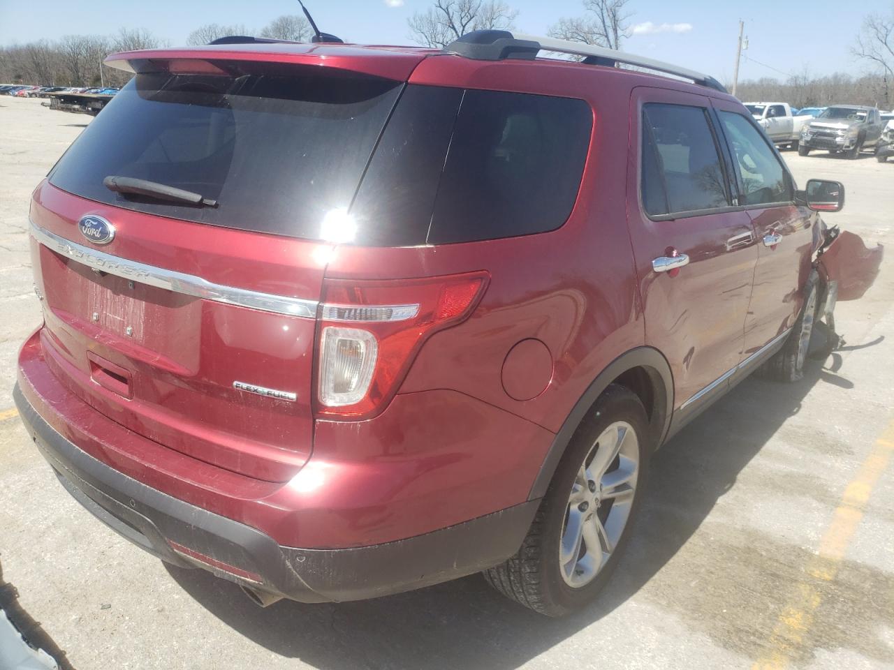 Photo 4 from auction – 2014 FORD EXPLORER L with VIN 1FM5K7F87EGB00550