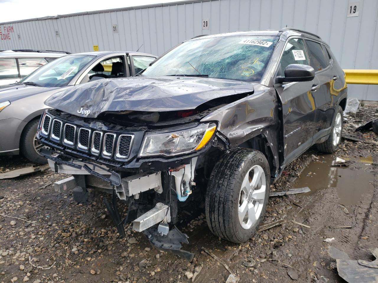 Photo 2 from auction – 2020 JEEP COMPASS LA with VIN 3C4NJDBB6LT161288