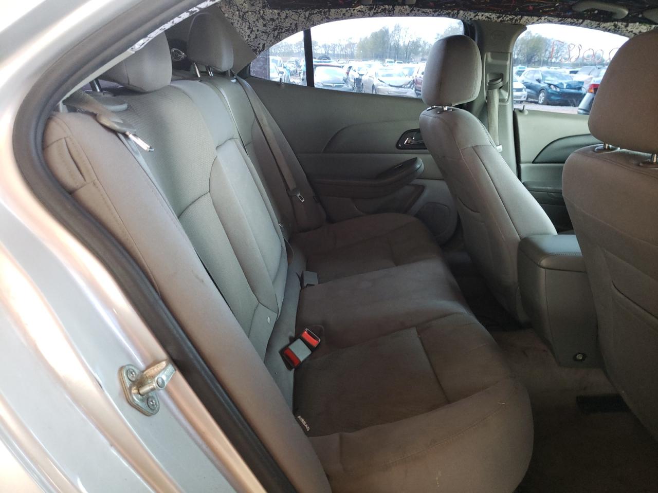 Photo 6 from auction – 2014 CHEVROLET MALIBU with VIN 1G11A5SL5EF281859