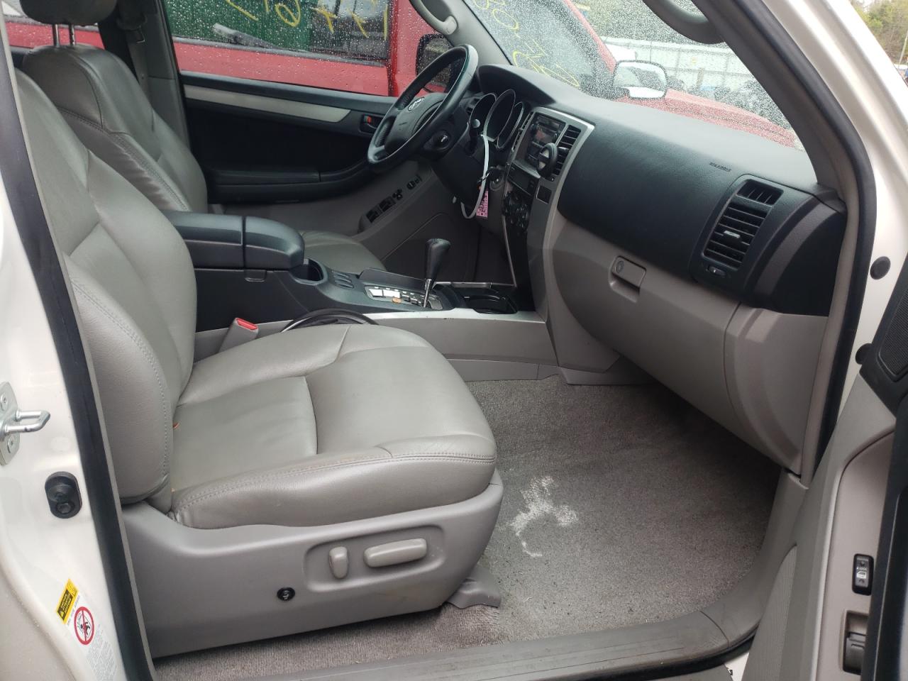 Photo 5 from auction – 2008 TOYOTA 4RUNNER SR with VIN JTEZU14R48K018247