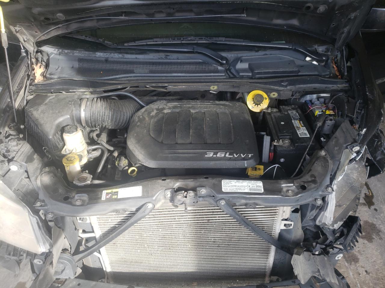 Photo 7 from auction – 2013 CHRYSLER TOWN & COU with VIN 2C4RC1BG2DR821188