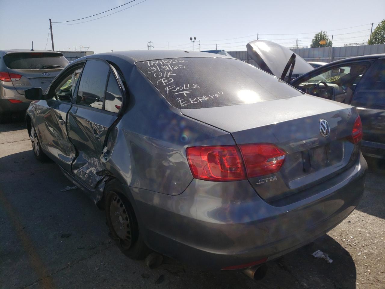 Photo 3 from auction – 2013 VOLKSWAGEN JETTA BASE with VIN 3VW2K7AJ7DM236471