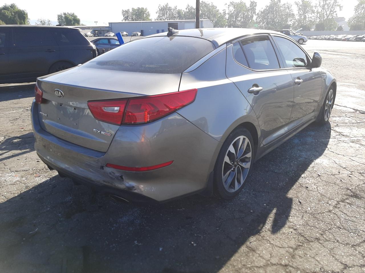 Photo 4 from auction – 2015 KIA OPTIMA SX with VIN 5XXGR4A64FG470764