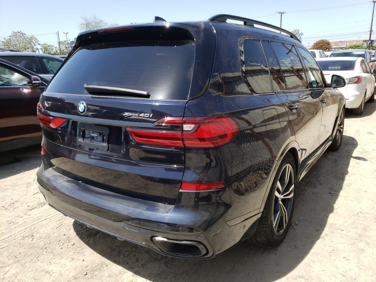 Photo 4 from auction – 2021 BMW X7 XDRIVE4 with VIN 5UXCW2C02M9G35825