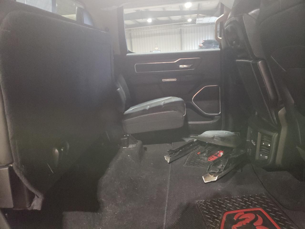 Photo 6 from auction – 2019 RAM 1500 LARAM with VIN 1C6SRFRT4KN657055