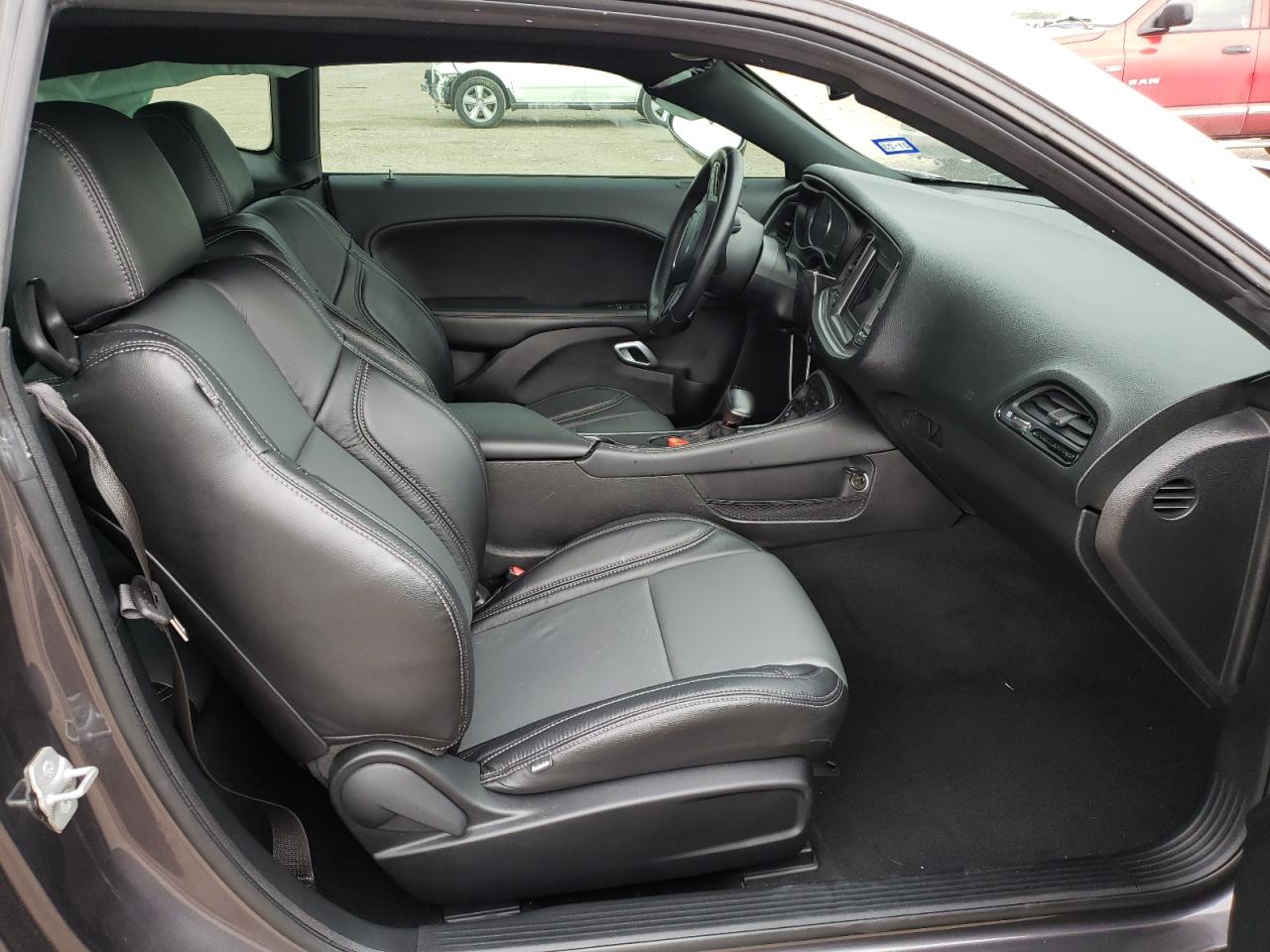 Photo 5 from auction – 2019 DODGE CHALLENGER with VIN 2C3CDZBT9KH756491