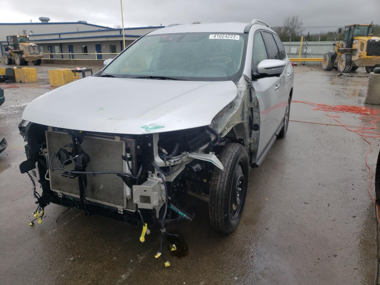 Photo 2 from auction – 2020 NISSAN PATHFINDER with VIN 5N1DR2CM4LC575718