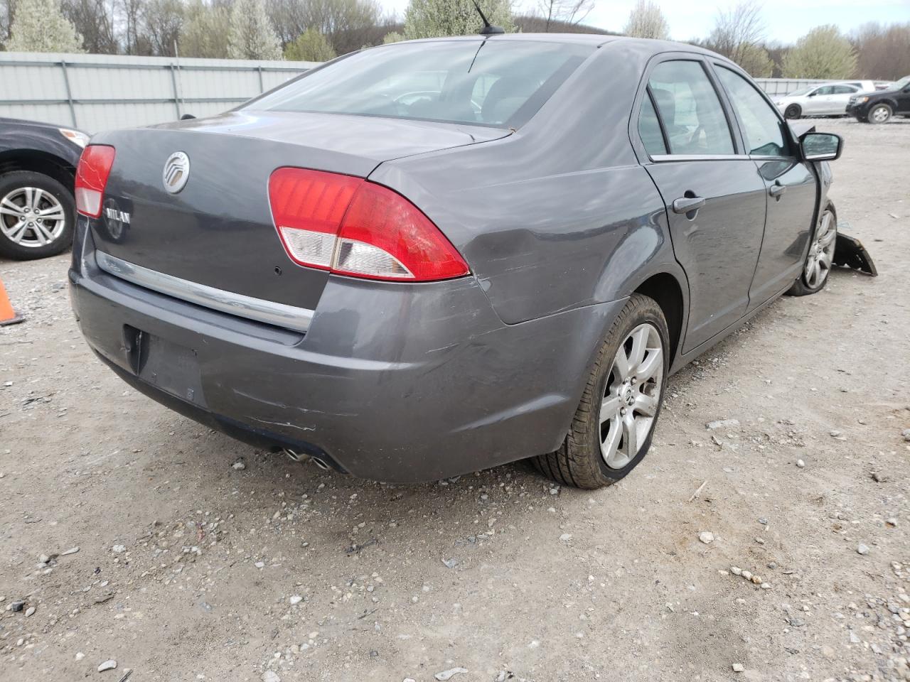 Photo 4 from auction – 2010 MERCURY MILAN with VIN 3MEHM0HA0AR605950
