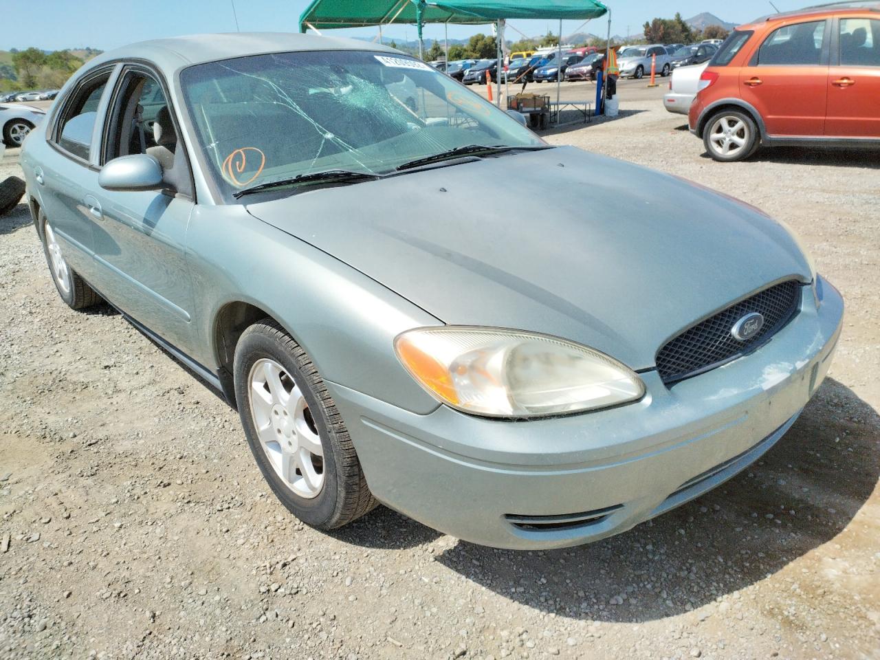 صورة رقم 1 من المزاد - 2006 FORD TAURUS SEL مع VIN 1FAFP56U96A157175