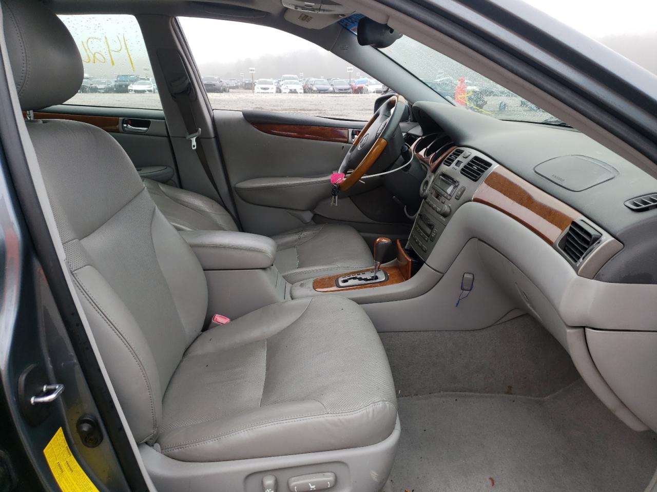 Photo 5 from auction – 2006 LEXUS ES 330 with VIN JTHBA30G365170819