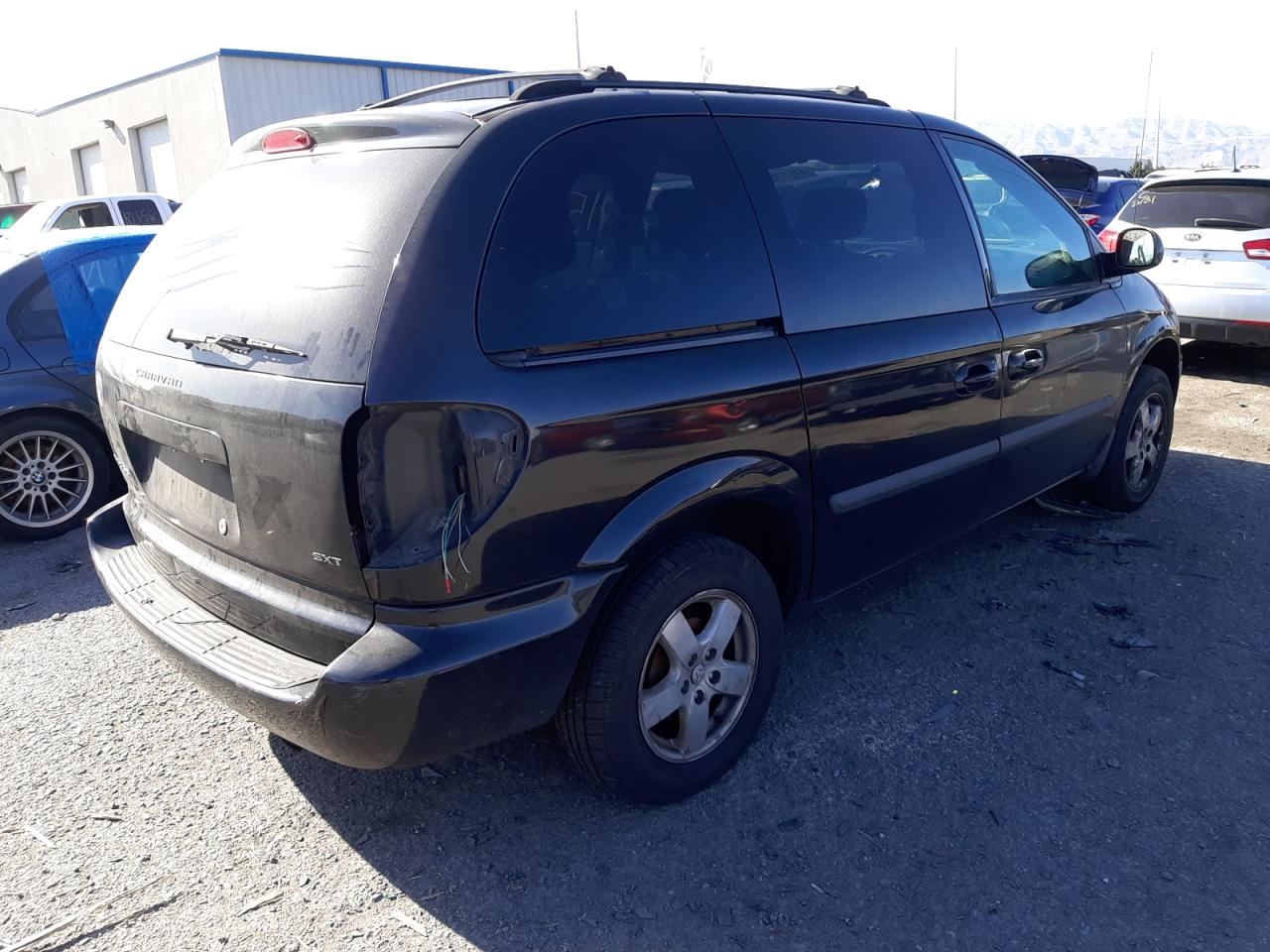Photo 4 from auction – 2007 DODGE CARAVAN SX with VIN 1D4GP45RX7B217050