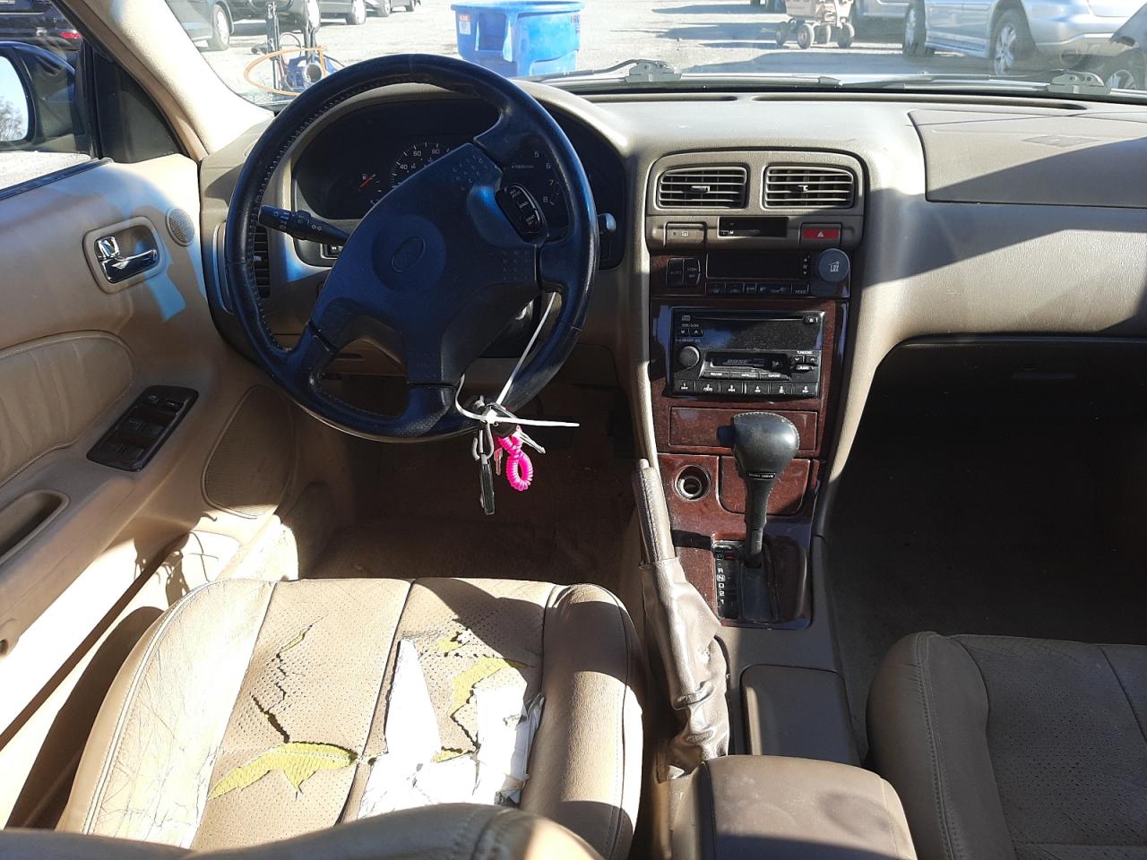 Photo 9 from auction – 1999 INFINITI I30 with VIN JNKCA21A7XT764111
