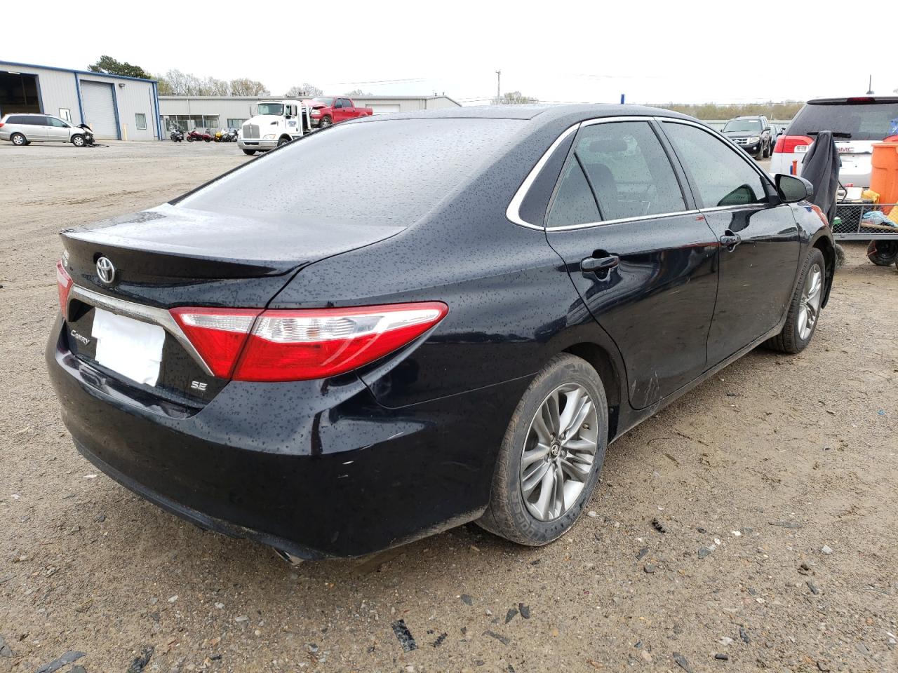 Photo 4 from auction – 2016 TOYOTA CAMRY LE with VIN 4T1BF1FK5GU566675