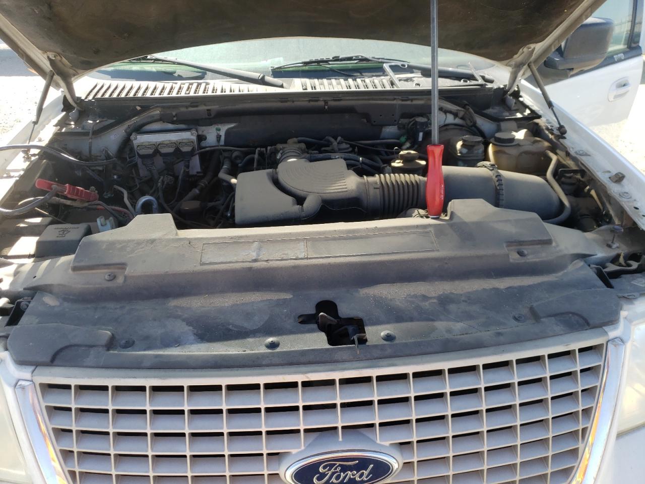 Photo 7 from auction – 2003 FORD EXPEDITION with VIN 1FMFU17L43LB71434