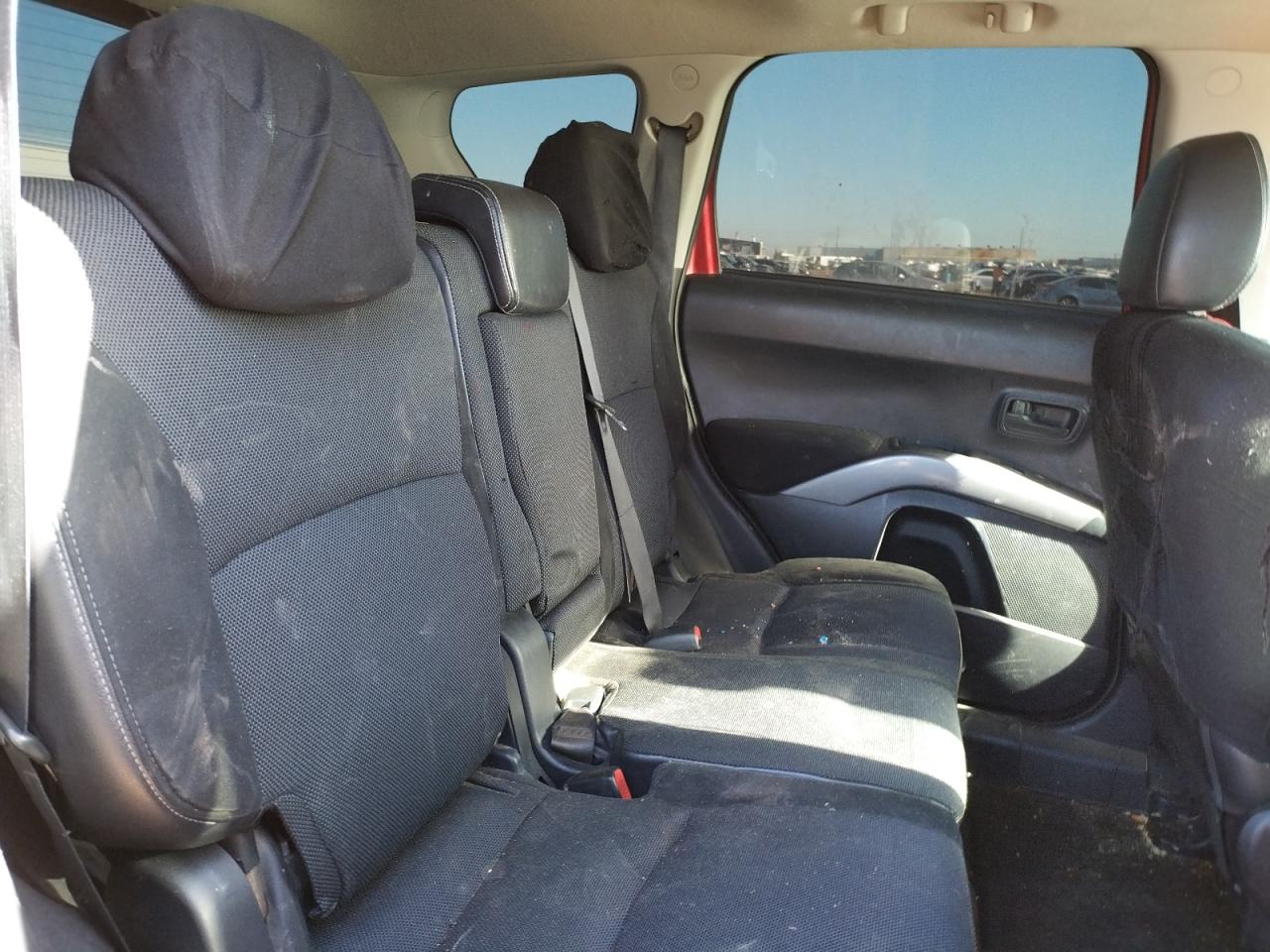 Photo 6 from auction – 2008 MITSUBISHI OUTLANDER with VIN JA4LS31W28Z010865