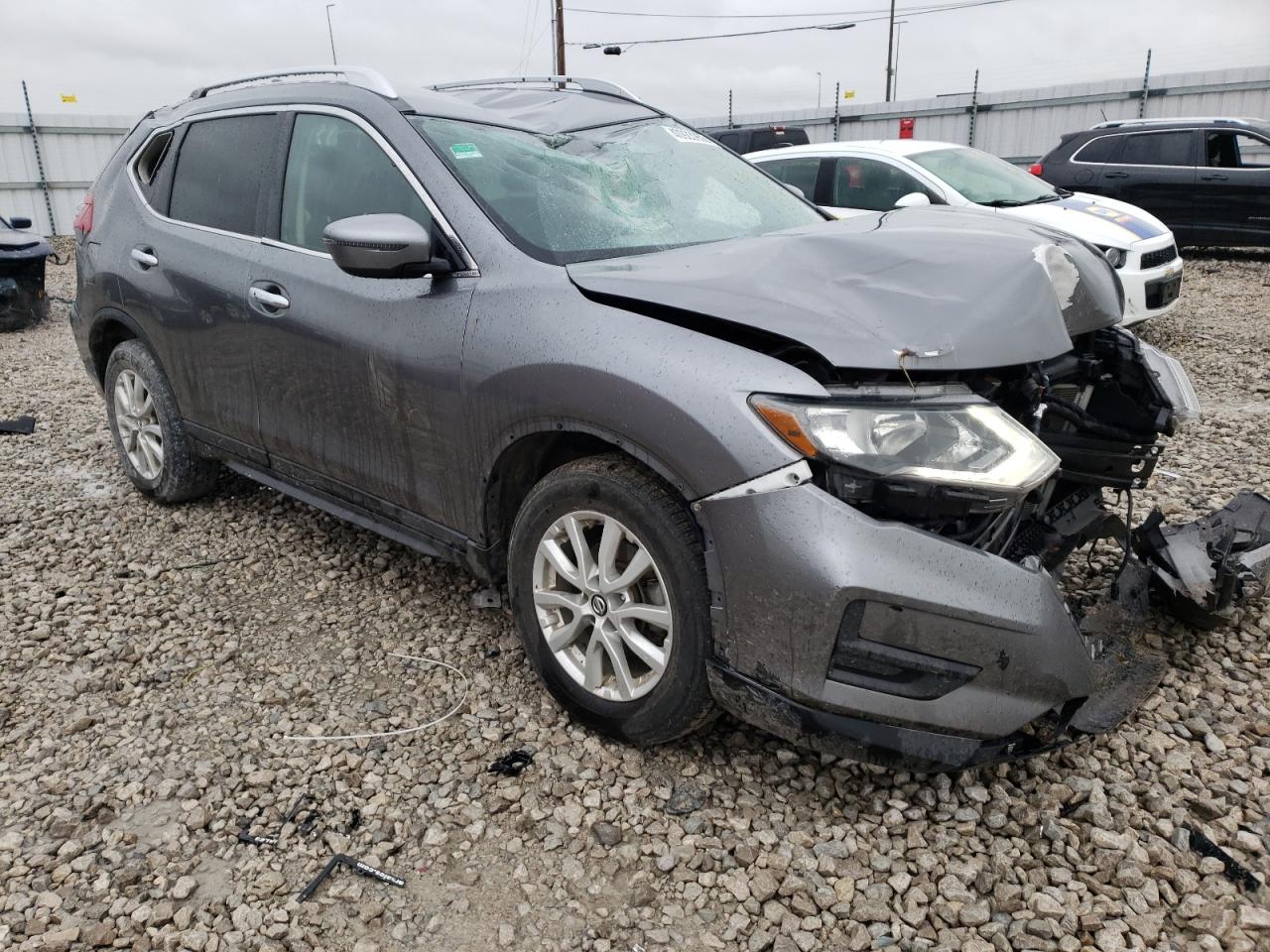 NISSAN ROGUE S 2019 with VIN KNMAT2MV4KP504722 - Photo from auction