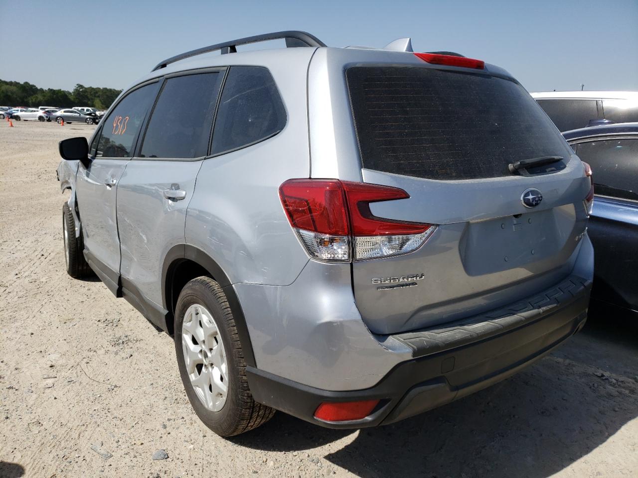 Photo 3 from auction – 2021 SUBARU FORESTER with VIN JF2SKADC0MH522424