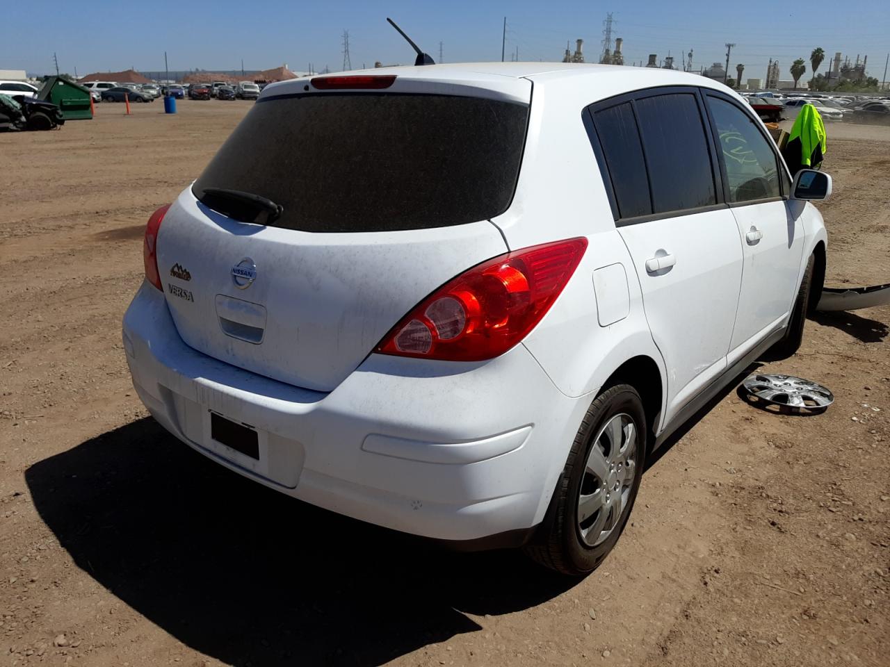Photo 4 from auction – 2009 NISSAN VERSA S with VIN 3N1BC13E99L480667