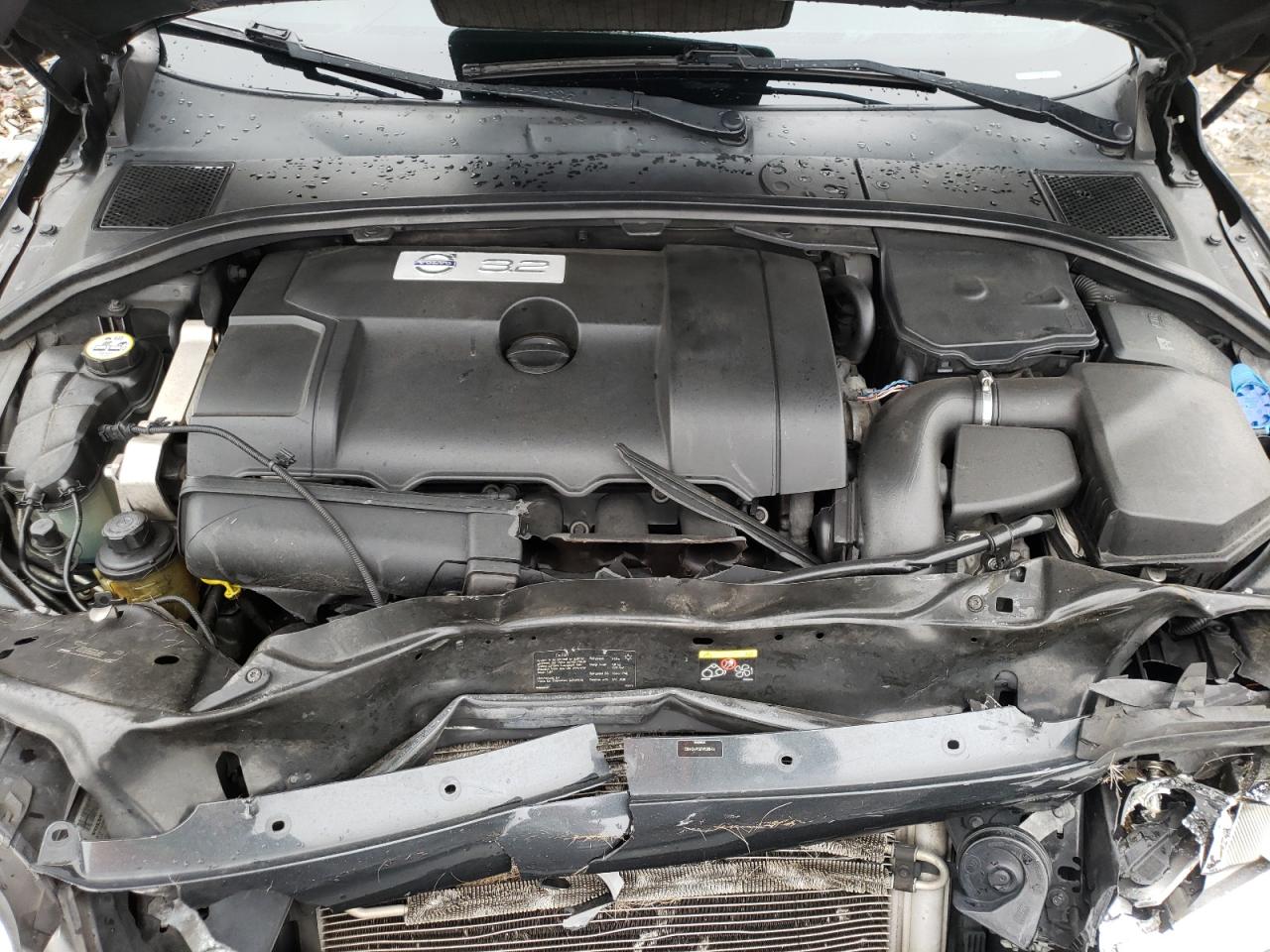 Photo 7 from auction – 2010 VOLVO S80 3.2 with VIN YV1960AS5A1131193