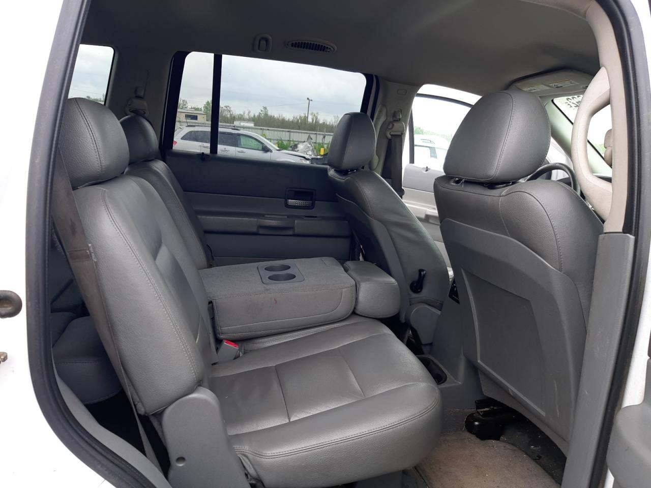 Photo 6 from auction – 2006 DODGE DURANGO SL with VIN 1D4HD48N16F119702